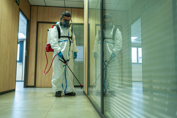 Best Commercial Pest Control  in Coloma, MI